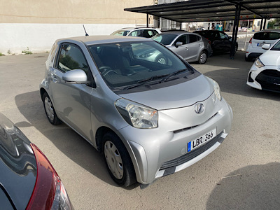 Toyota IQ
