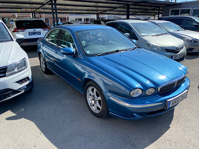 Jaguar X-Type